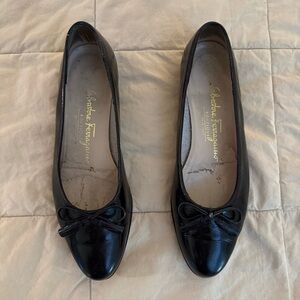 Salvatore Ferragamo Women's Black Patent leather Pump Size 5 1/2